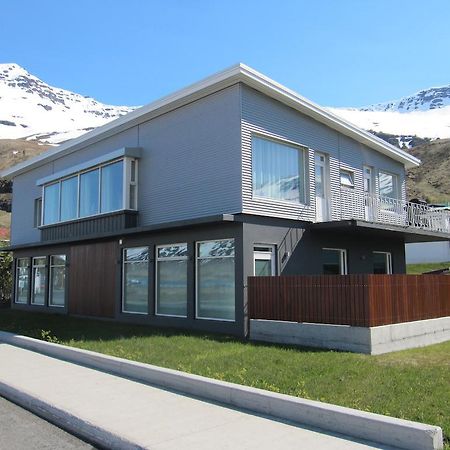 Seydisfjoerdur Apartment Сейдисфьордюр Экстерьер фото